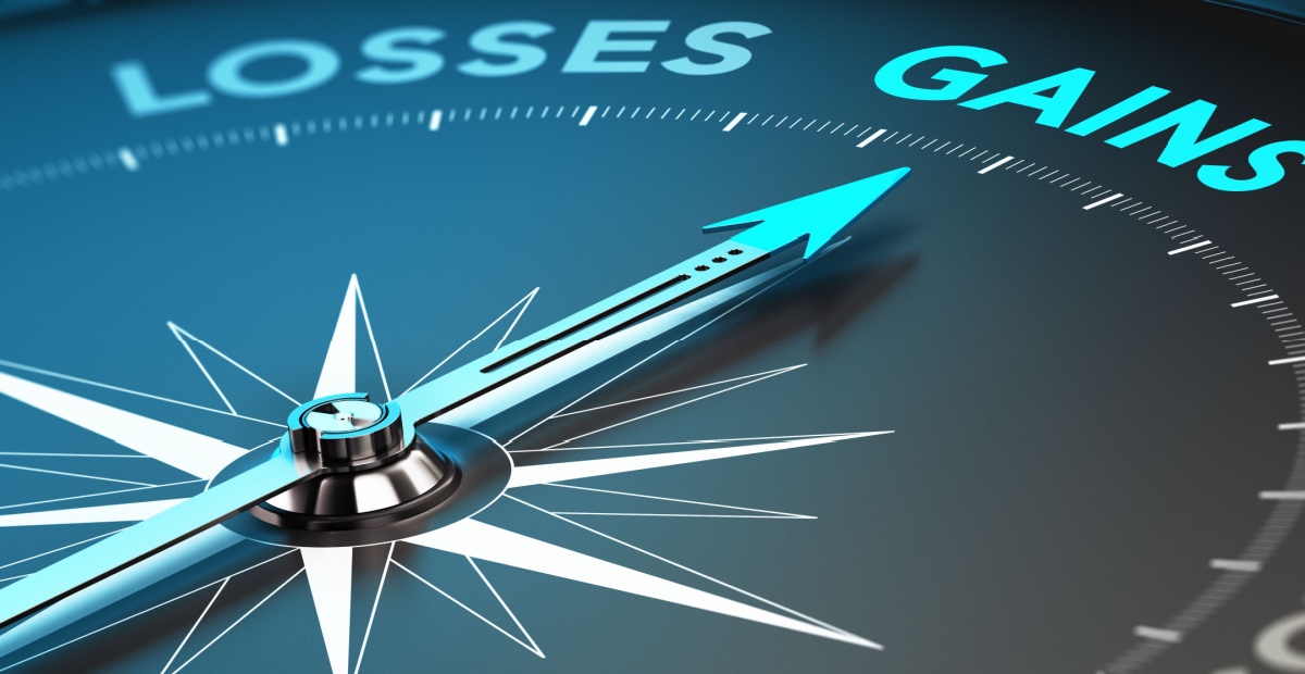 Compass with losses and gains